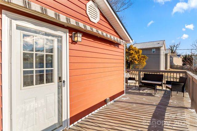 60 Shiloh Road, Asheville, NC 28803