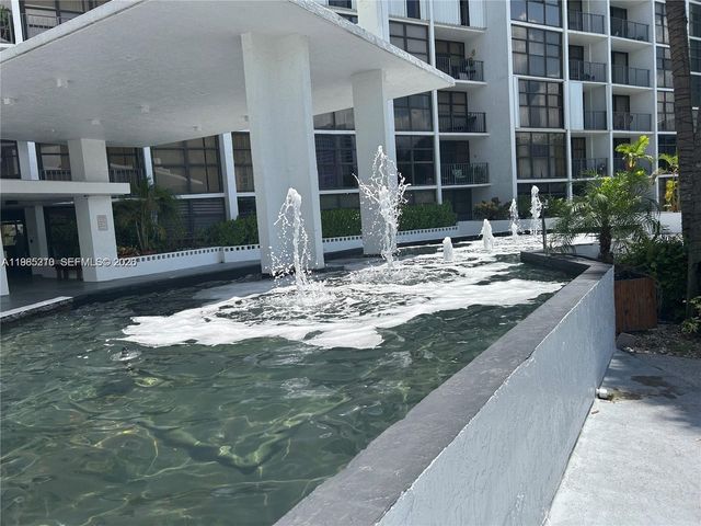 400 Leslie Dr 308, Hallandale Beach, FL 33009