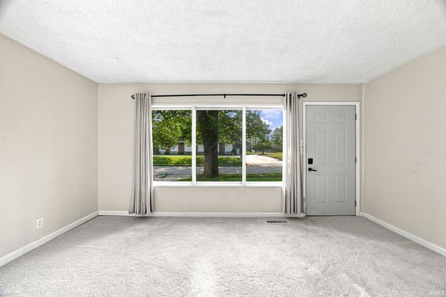 2424 Oxford Street, Lafayette, IN 47909