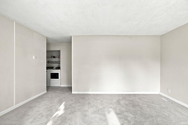 2424 Oxford Street, Lafayette, IN 47909
