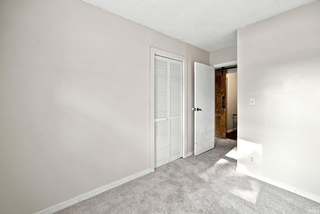2424 Oxford Street, Lafayette, IN 47909