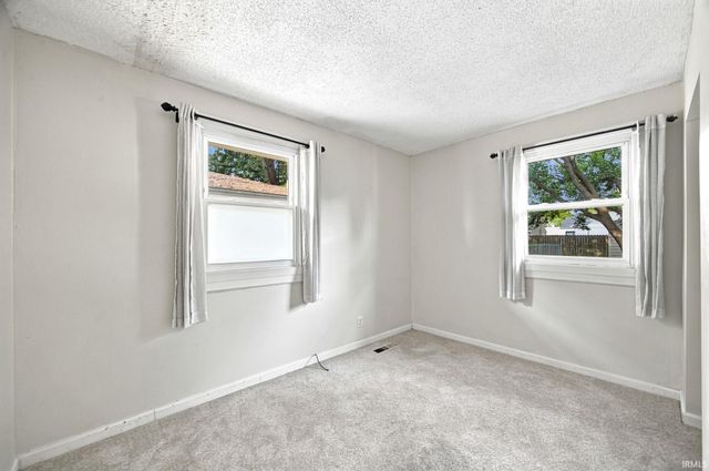 2424 Oxford Street, Lafayette, IN 47909