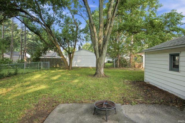 2424 Oxford Street, Lafayette, IN 47909