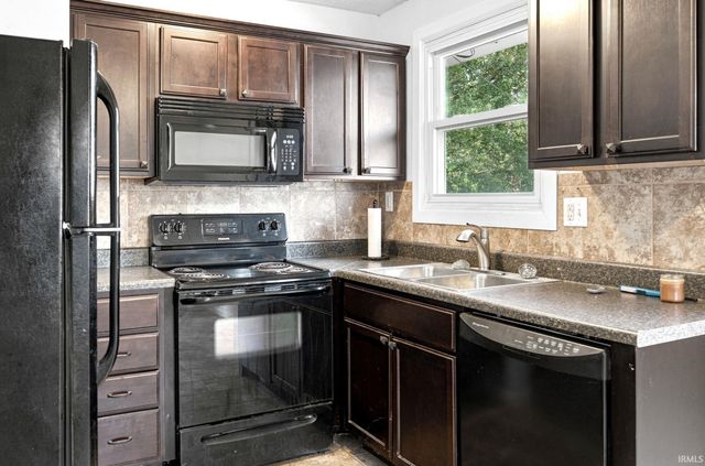 2424 Oxford Street, Lafayette, IN 47909