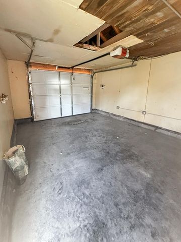 2003 Cottage Avenue E, Saint Paul, MN 55119