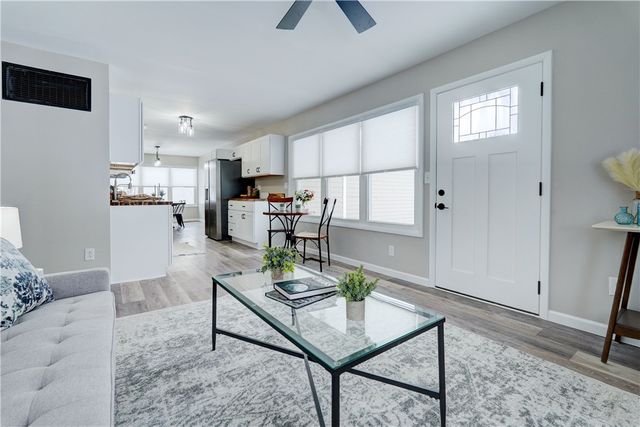 48 Coronet Road, Henrietta, NY 14623