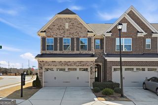 504 Elm Bluff Way, Lawrenceville, GA 30043