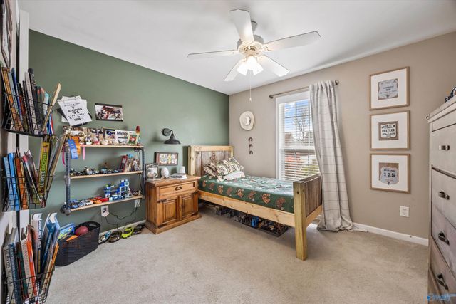 103 Red Sunset Circle, Owens Cross Roads, AL 35763