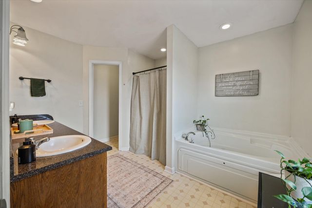 103 Red Sunset Circle, Owens Cross Roads, AL 35763