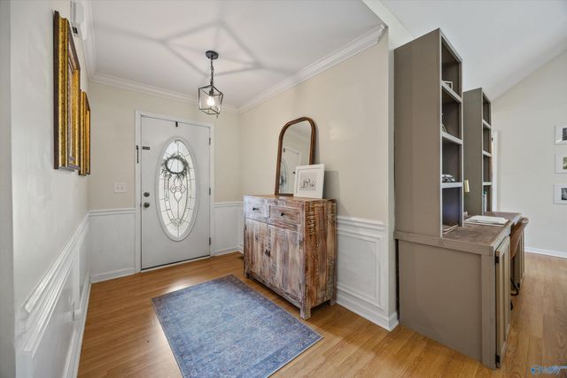 103 Red Sunset Circle, Owens Cross Roads, AL 35763