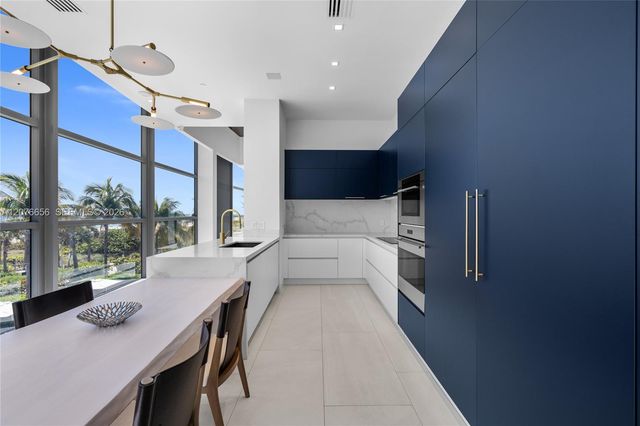 5875 Collins Avenue 401, Miami Beach, FL 33140