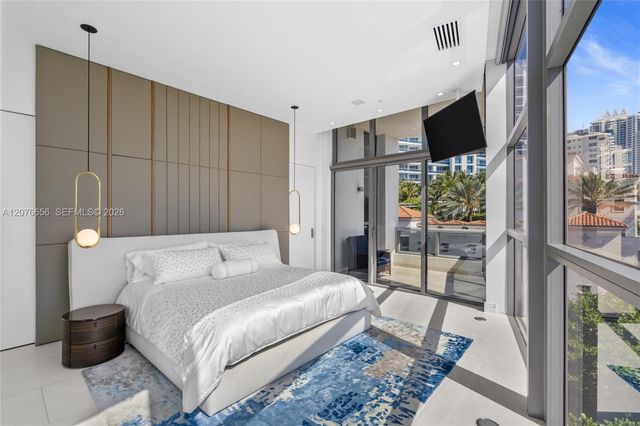 5875 Collins Avenue 401, Miami Beach, FL 33140