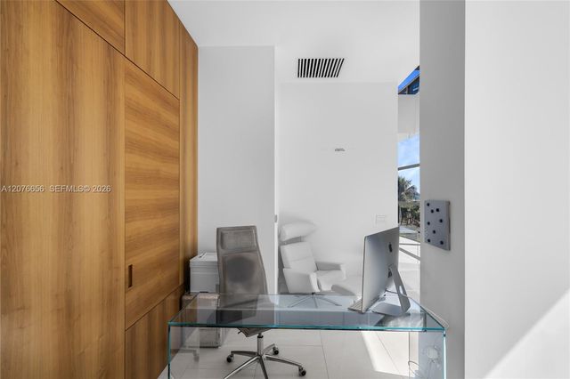 5875 Collins Avenue 401, Miami Beach, FL 33140