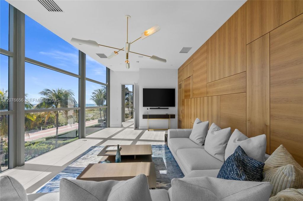 5875 Collins Avenue 401, Miami Beach, FL 33140