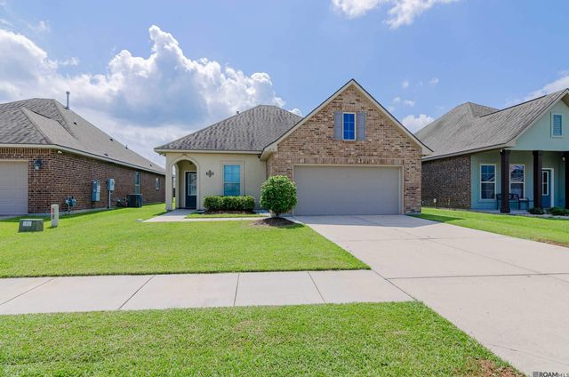 1819 Willow Bend Rd, St Gabriel, LA 70776
