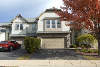 531 METROPOLITAN Street, Aurora, IL 60502