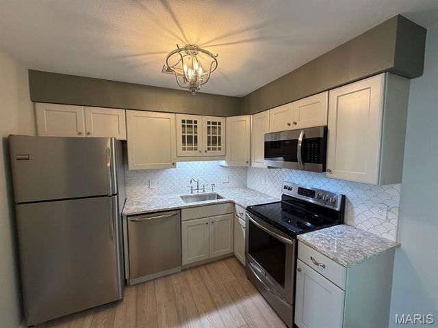 29 Ramona, Shiloh, IL 62221