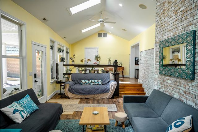 3707 Guilford Dr, Fairview Twp, PA 16506