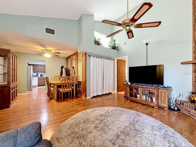 2115 KINGS CROSSING SW, Winter Haven, FL 33880
