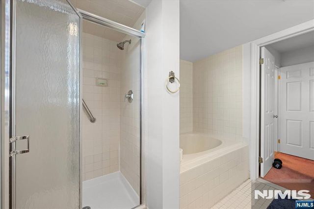 62 Amethyst Lane 276, Paterson, NJ 07501