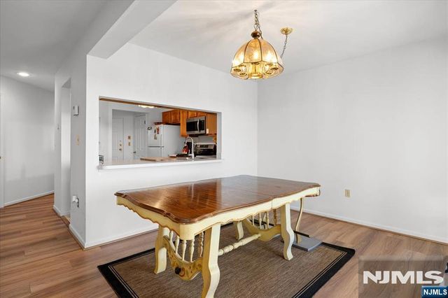 62 Amethyst Lane 276, Paterson, NJ 07501