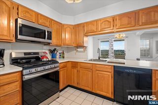 62 Amethyst Lane 276, Paterson, NJ 07501