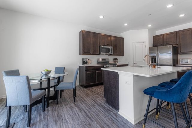 2617 Martini Street, Mundelein, IL 60060