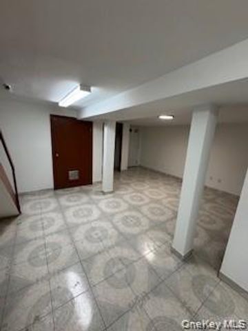 6125 Saunders Street, Rego Park, NY 11374
