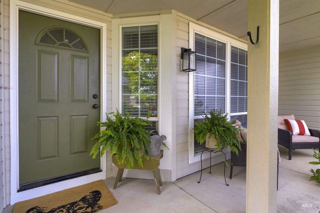 11769 W Pyramid Peaks Street, Boise, ID 83709