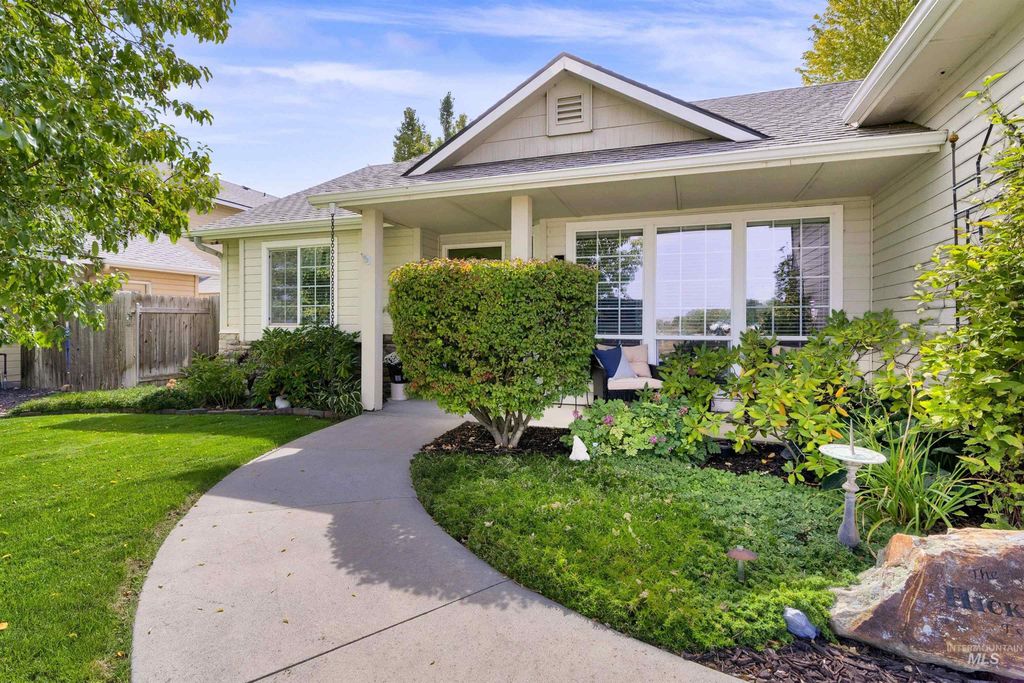 11769 W Pyramid Peaks Street, Boise, ID 83709