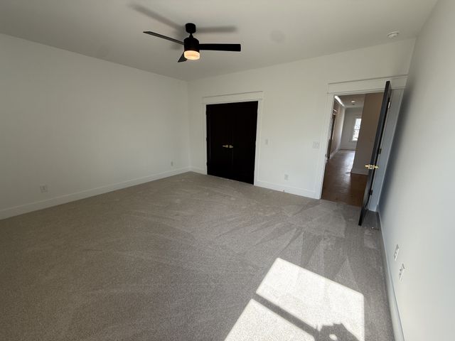 5732 Eaglemont Dr, Murfreesboro, TN 37129