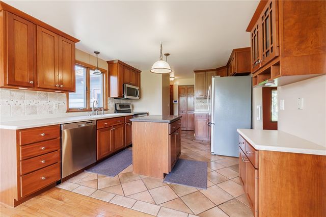 1156 Mile Square Road, Mendon, NY 14506