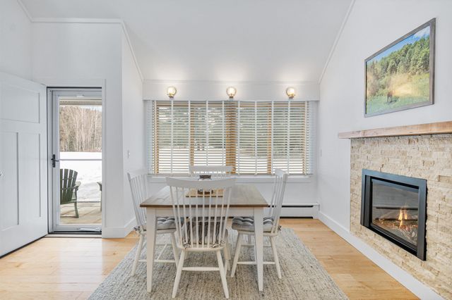 60 Village Green Dr Unit 2A, Stowe, VT 05672