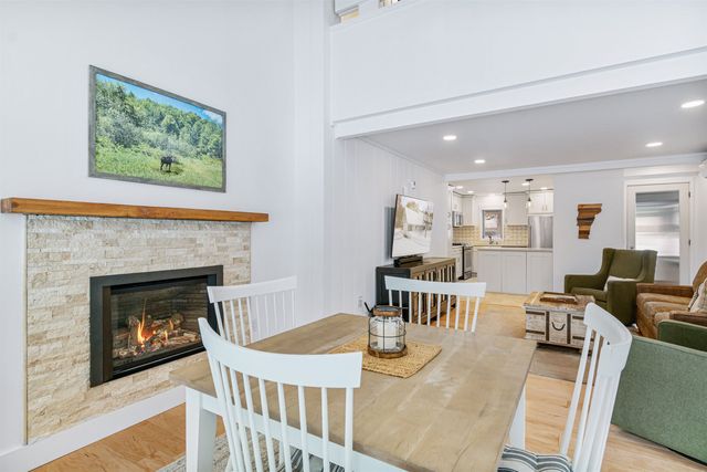 60 Village Green Dr Unit 2A, Stowe, VT 05672