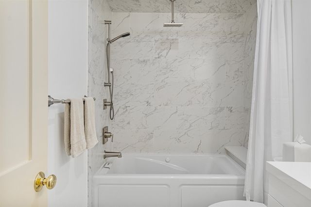 60 Village Green Dr Unit 2A, Stowe, VT 05672