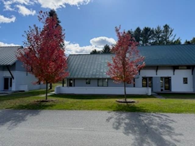 60 Village Green Dr Unit 2A, Stowe, VT 05672