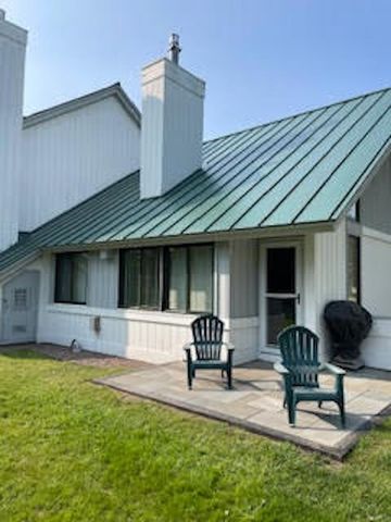 60 Village Green Dr Unit 2A, Stowe, VT 05672
