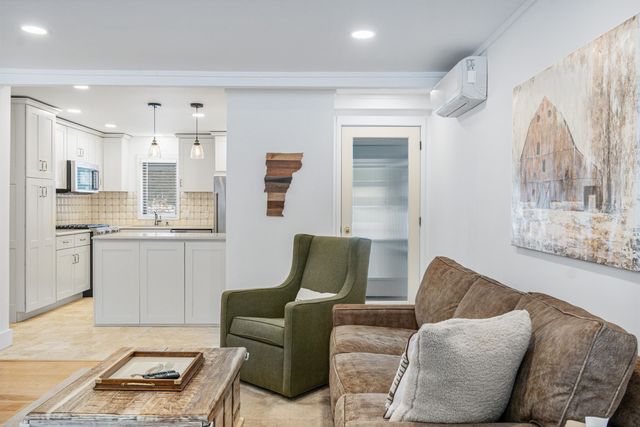 60 Village Green Dr Unit 2A, Stowe, VT 05672