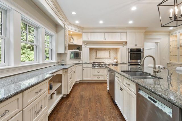 64 Tanglewood Way, Carlisle, MA 01741