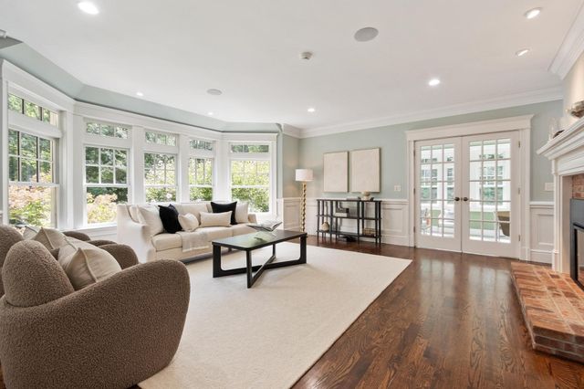 64 Tanglewood Way, Carlisle, MA 01741