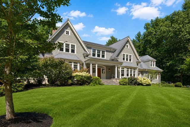 64 Tanglewood Way, Carlisle, MA 01741