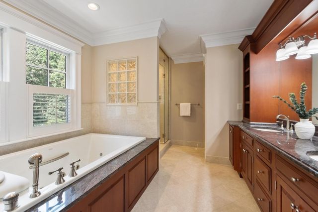64 Tanglewood Way, Carlisle, MA 01741
