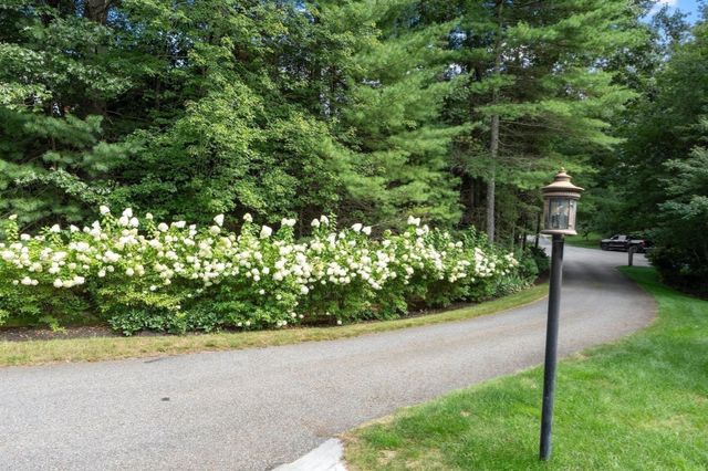 64 Tanglewood Way, Carlisle, MA 01741