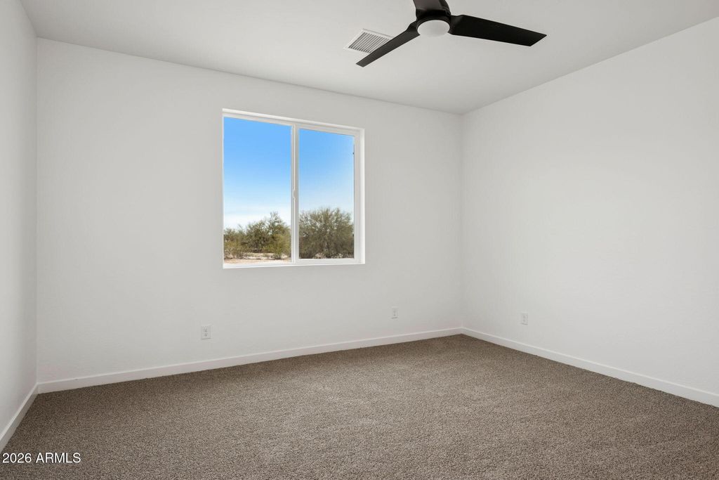 Image 39 of property listing at 20136 W Hazelwood Street, Litchfield Park, AZ 85340