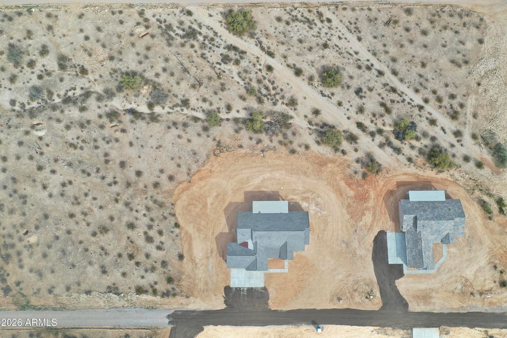 Image 4 of property listing at 20136 W Hazelwood Street, Litchfield Park, AZ 85340