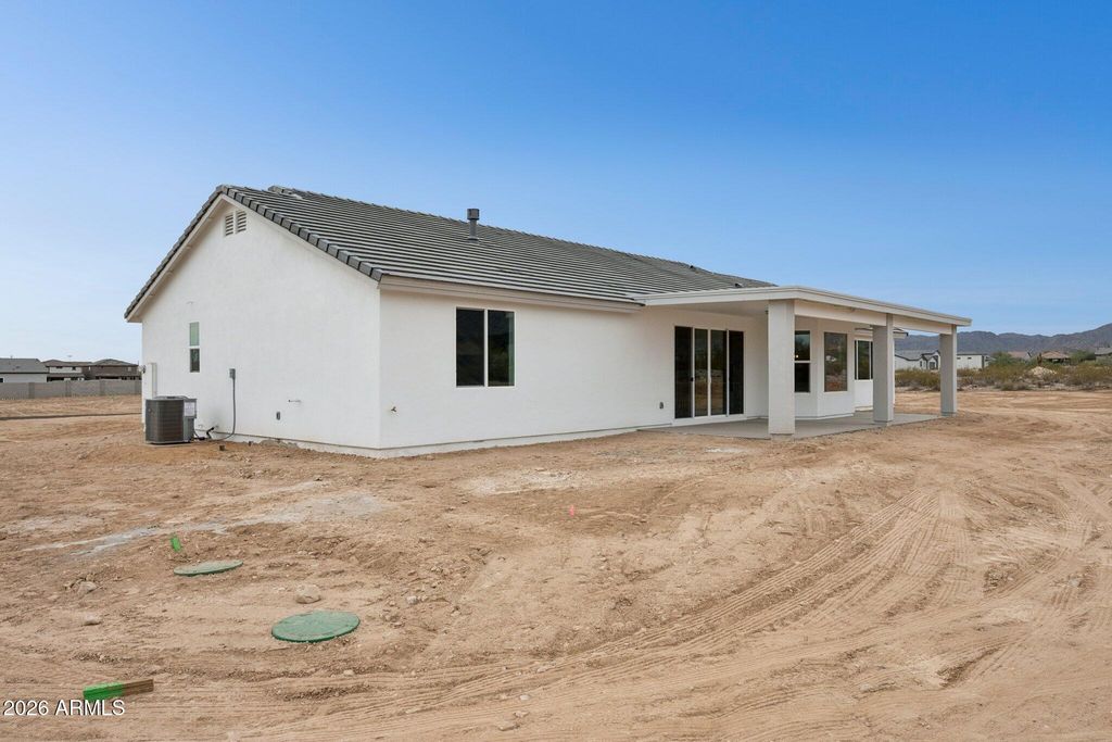 Image 47 of property listing at 20136 W Hazelwood Street, Litchfield Park, AZ 85340