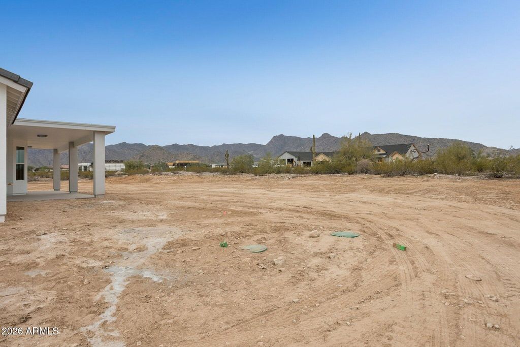 Image 51 of property listing at 20136 W Hazelwood Street, Litchfield Park, AZ 85340