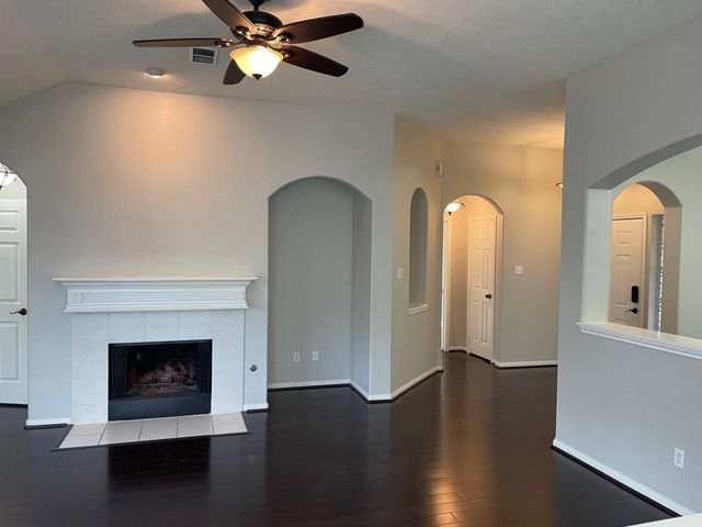 3506 Stratford Plaza Lane, Sugar Land, TX 77498