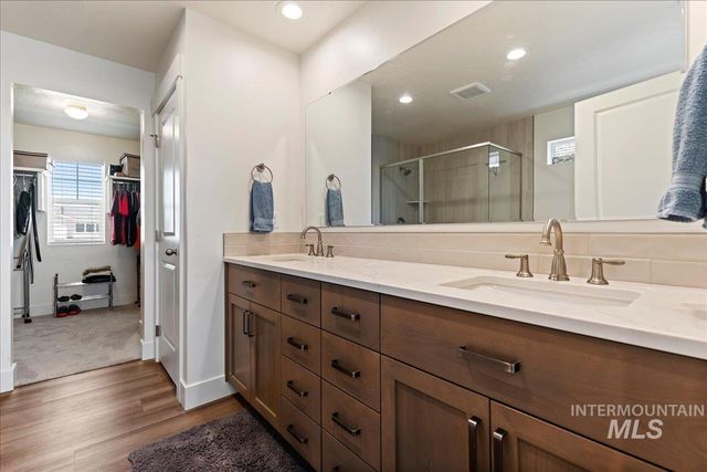 5357 W Riva Capri Street, Meridian, ID 83646