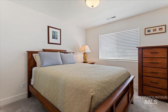5357 W Riva Capri Street, Meridian, ID 83646